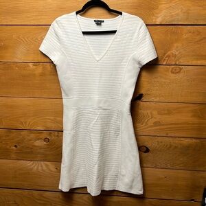 Theory Womens White Knit Short Sleeve Dress Rib V Neck Career Casual Mini V-neck